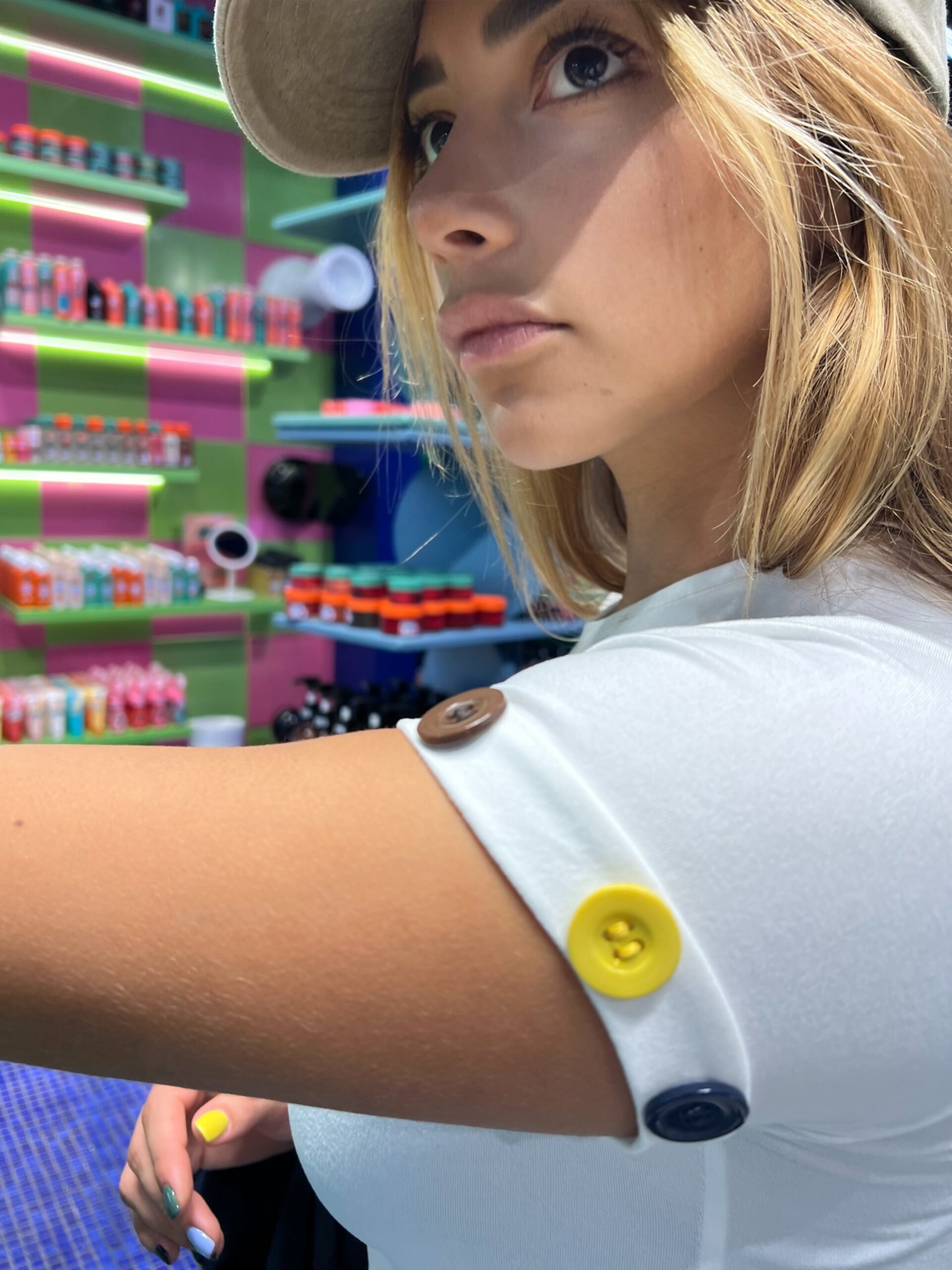 Penny Tee in White - Image 2